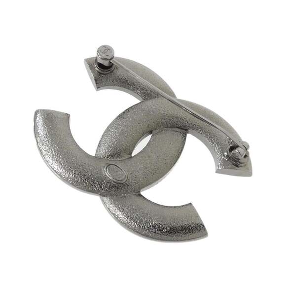 Chanel Brooch With Clear Crystal #249929C10B - Picture 2 of 3